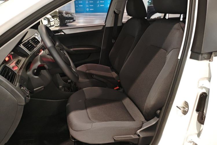 Used Volkswagen Santana 2015 HaoNa 1.6L Manual Fashion Edition
