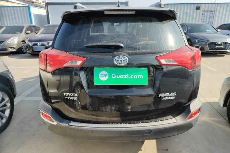 Used Toyota RAV4 2015 2.0L CVT Four-Wheel Drive New Edition

