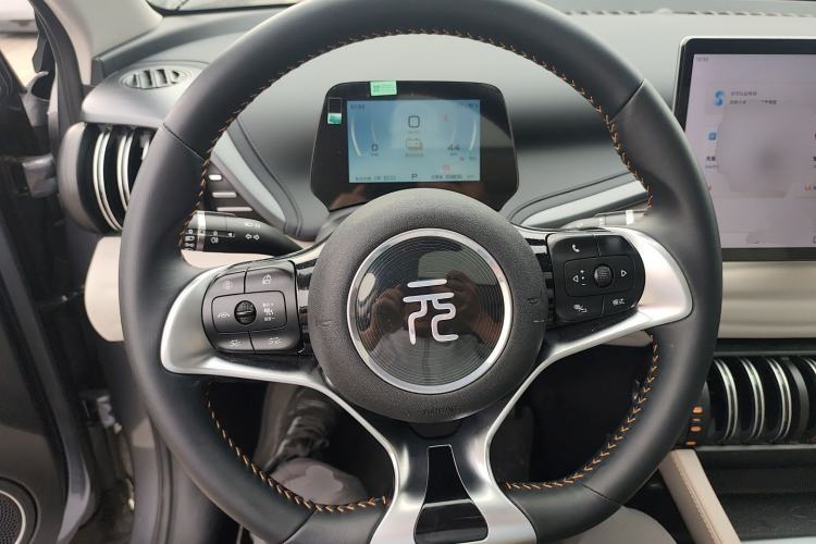 Used BYD Yuan PLUS 2024 Honor Edition 430KM Beyond Model
