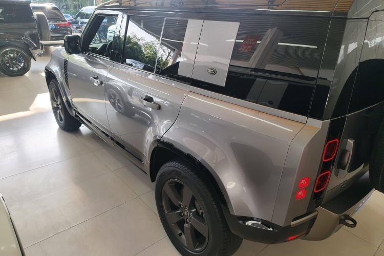 Used Land Rover Defender 2022 110 P400 X-DYNAMIC HSE
