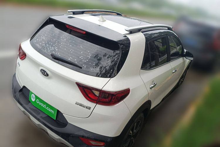 Used Kia Stonic 2021 1.4L CVT Fun & Sunroof Model
