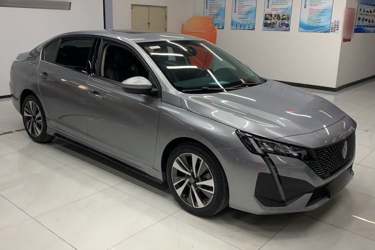 Used Peugeot 408 2022 1.6T Light-Chasing Edition