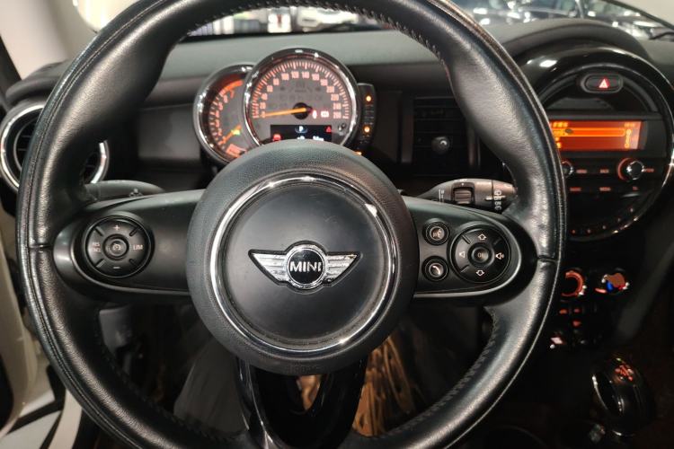 Used  MINI 2016 1.2T ONE Pioneer Edition
