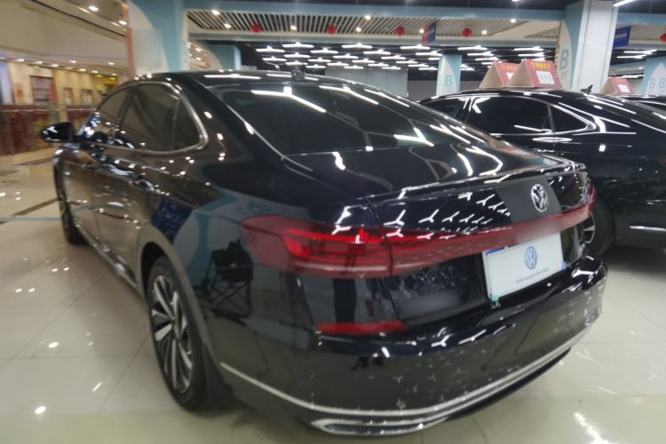 Used Volkswagen Passat 2023 Revised 330TSI Elite Edition
