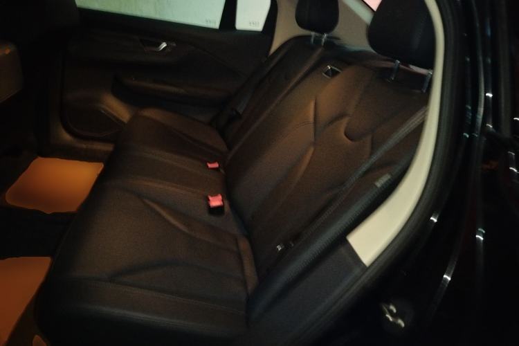 Used Hongqi E-QM5 2022 431 km Charge & Enjoy Edition