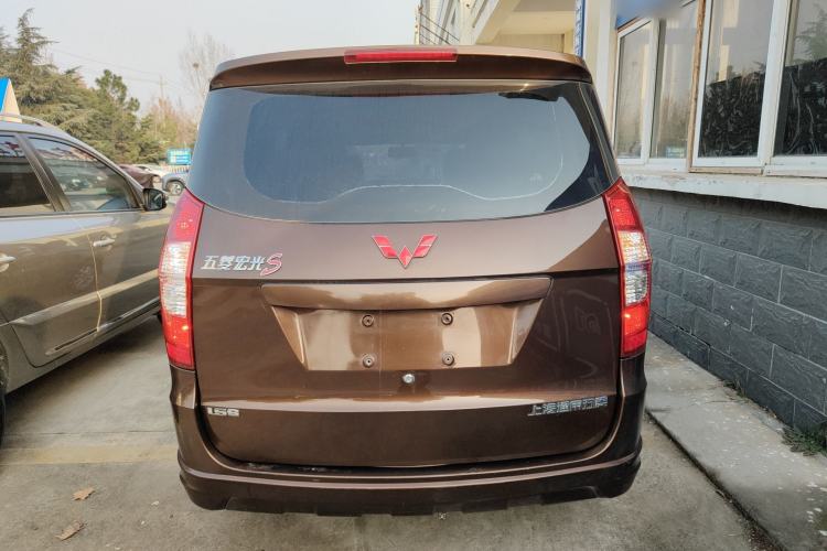 Used Wuling Hongguang 2014 1.5L S Standard Version
