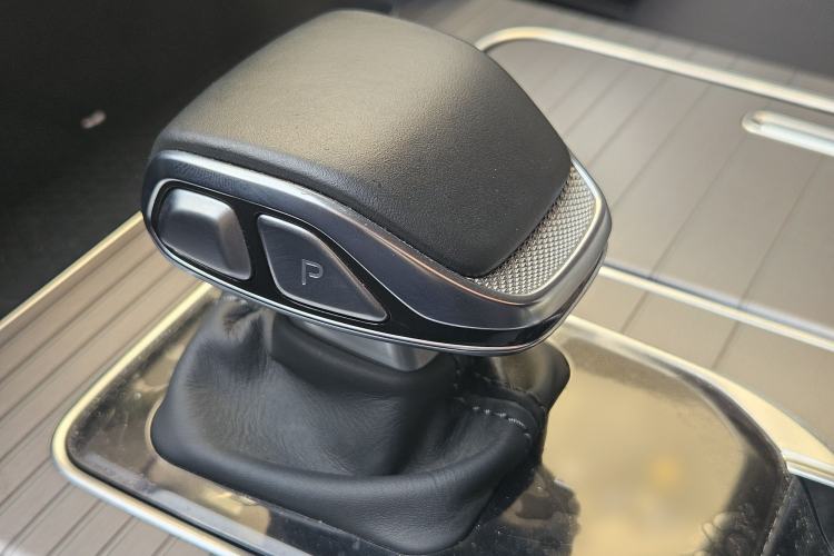 Used Hongqi HS7 PHEV 2024 2.0T PHEV Four-Wheel Drive Flagship Edition 6 Seats