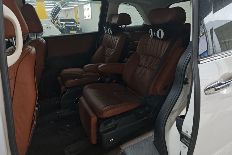 Used Honda Odyssey 2024 2.0L eHEV Sharp & Enjoy Edition
