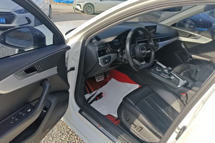 Used Audi A4L 2019 45 TFSI quattro Individual Sport Edition China VI
