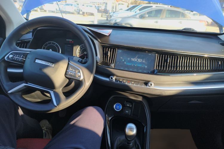 Used Haval H2s 2017 Blue Label 1.5T Manual Comfort Edition