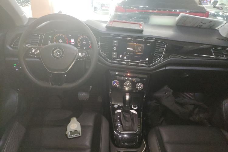 Used Volkswagen T-ROC 2020 280TSI DSG Two-Wheel Drive Comfort Version