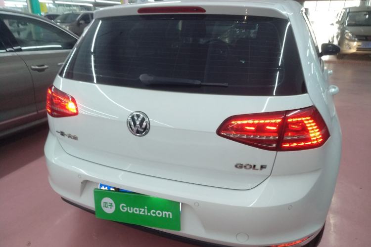 Used Volkswagen Golf 2015 1.6L Automatic Fashion Model