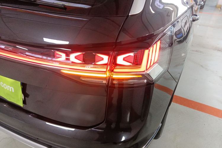 Used Volkswagen Tayron 2024 300TSI Two-Wheel-Drive Luxury Plus Advanced Version
