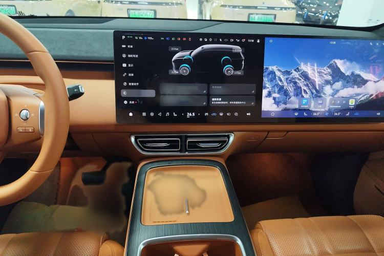 Used  S09 2025 Four-Wheel Drive Ultra+ Custom Edition
