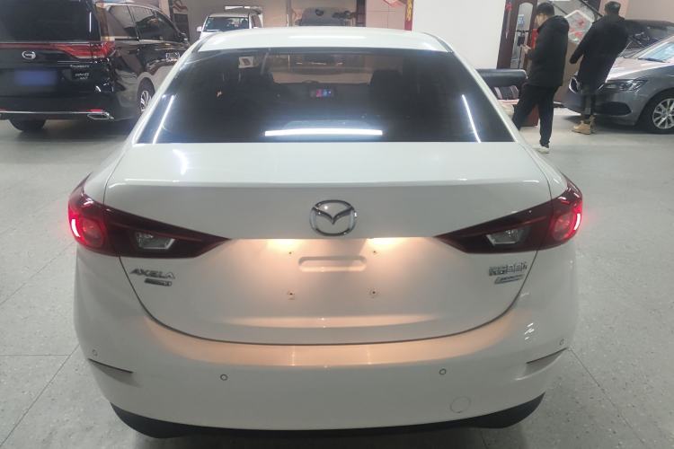 Used Mazda Mazda 3 Axela 2017 Sedan 1.5L Automatic Comfort Model Emission Standard China V
