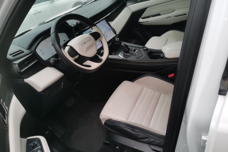 Used Lynk & Co 01 2023 1.5TD EM-F Dawn
