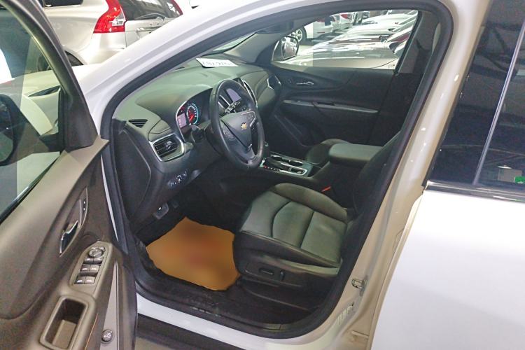 Used Chevrolet Equinox 2019 535T Automatic YuJie Edition China VI
