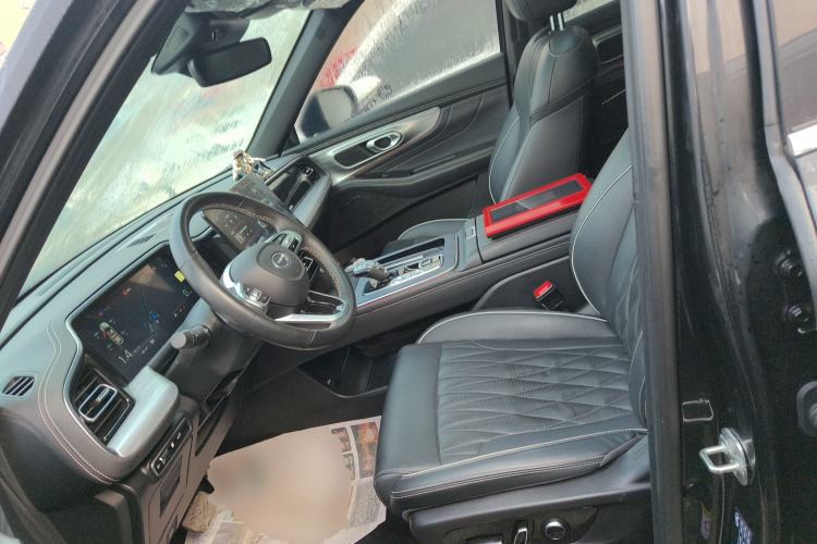 Used GAC Trumpchi GS8 2022 Linghang Series 2.0 TGDI Two-Wheel-Drive Luxury Smart Connectivity Version (7 Seats)