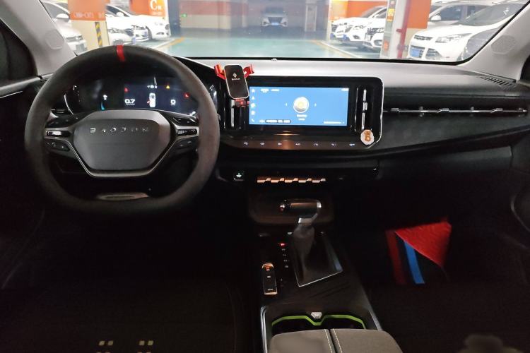 Used Baojun RM-5 2019 1.5L CVT Elite Version with 24-Hour Online Service 7 Seats
