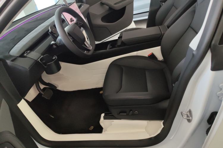 Used Tesla Model Y 2025 Rear-Wheel Drive First Edition