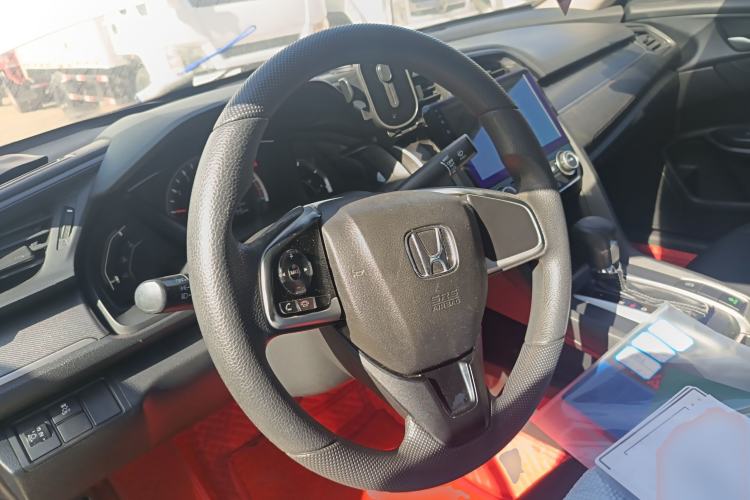 Used Honda Civic 2016 180TURBO CVT Comfort Version
