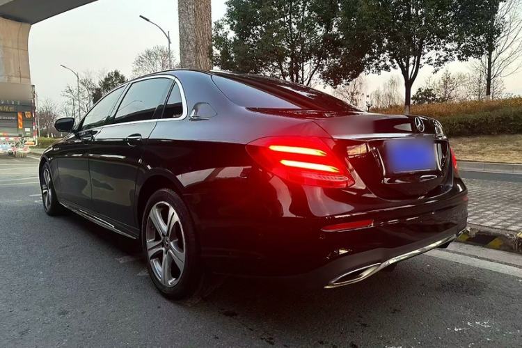 Used Mercedes-Benz E-Class 2018 E 200 L Sport Edition
