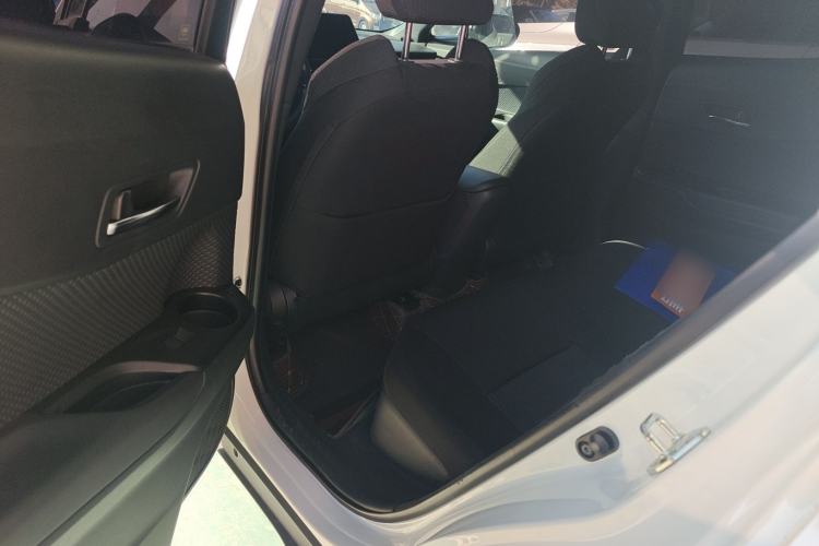 Used Toyota IZOA 2018 2.0L Yidong Edition China VI
