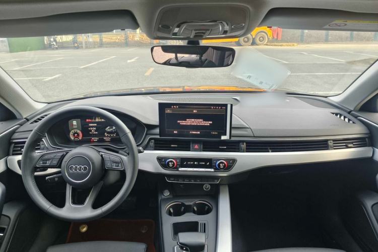 Used Audi A4L 2020 40 TFSI Luxury Dynamic Model