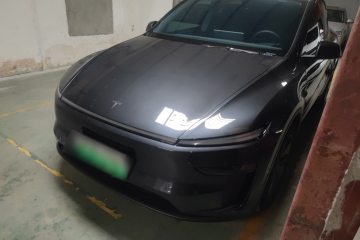 Used Tesla Model Y 2025 Rear-Wheel-Drive Version