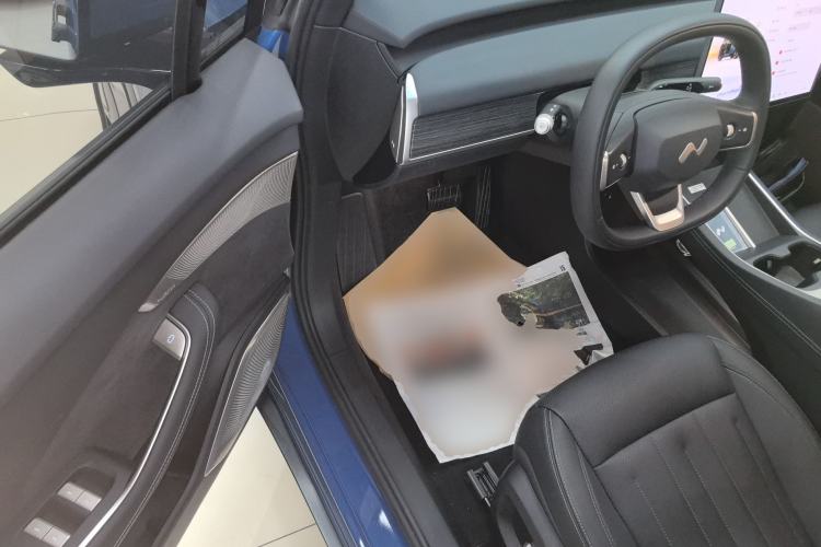 Used ONVO L60 2024 60 kWh Rear-Drive Version