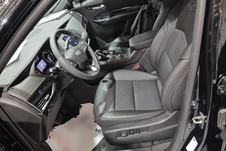 Used Cadillac XT4 2021 28T Two-Wheel Drive Tech Edition
