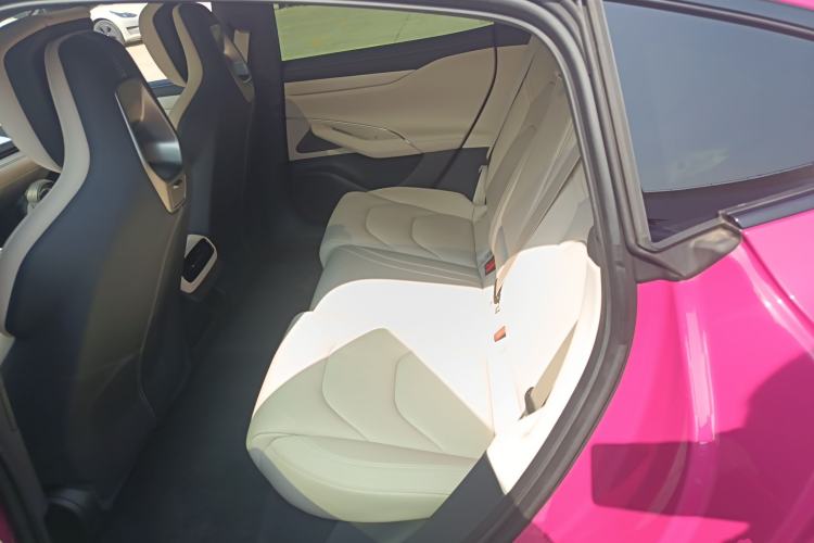 Used  SU7 2024 Rear-Drive Ultra-Long Range Advanced Pro-Level Intelligent Driving Version