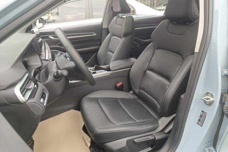 Used Geely Auto Emgrand 2023 4th Generation Champion Edition 1.5L CVT Prestige Model
