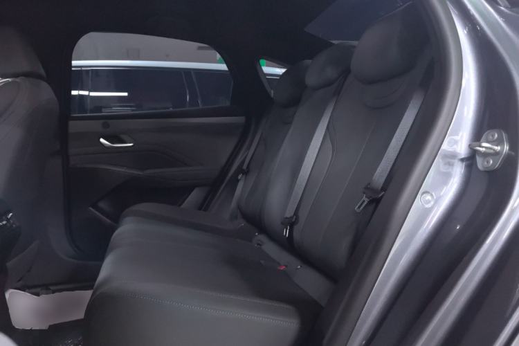 Used BYD Qin PLUS 2025 DM-i Smart Drive 55KM Leading Model
