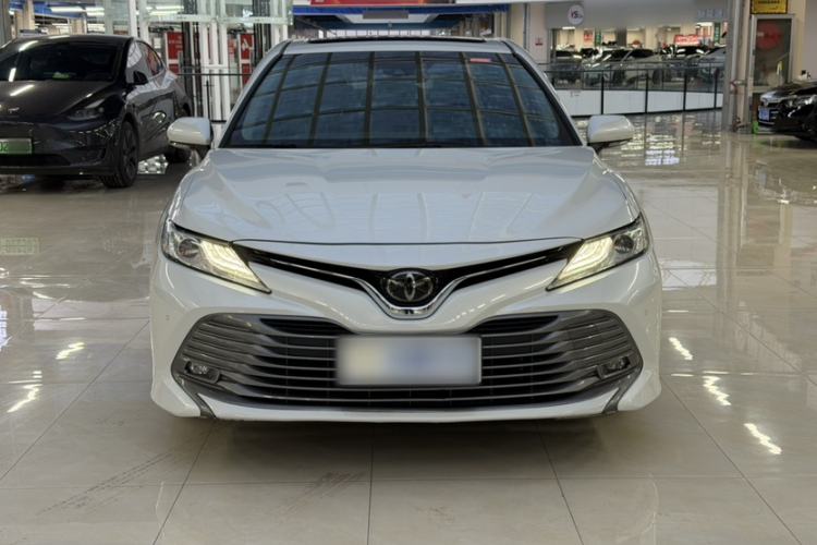 Used Toyota Camry 2019 2.0G Luxury Edition China VI Standard