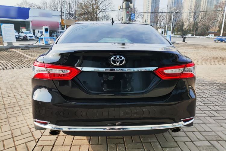 Used Toyota Camry 2023 2.0G Luxury Edition