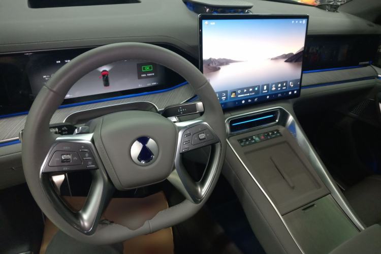 Used Denza N9 2025 Prestige Version