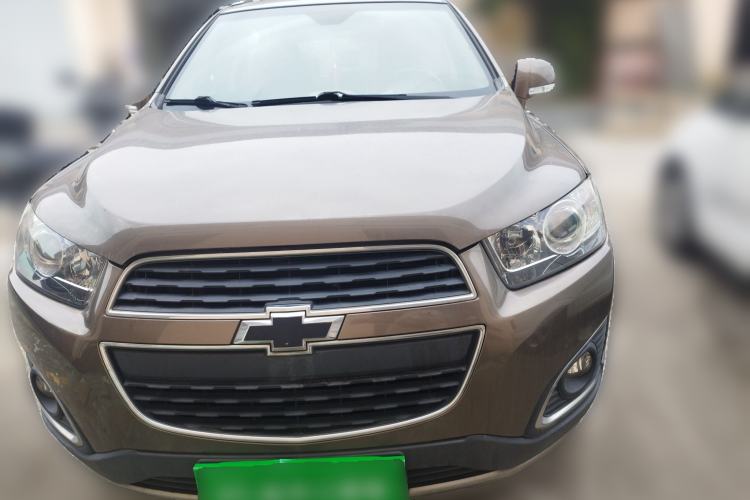 Used Chevrolet Captiva 2015 2.4L 4x4 Flagship Edition 7-Seater
