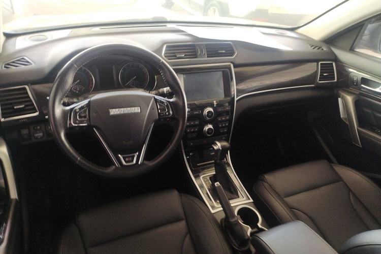 Used Haval H2 2016 Red Label 1.5T Automatic Two-Wheel Drive Elite Model
