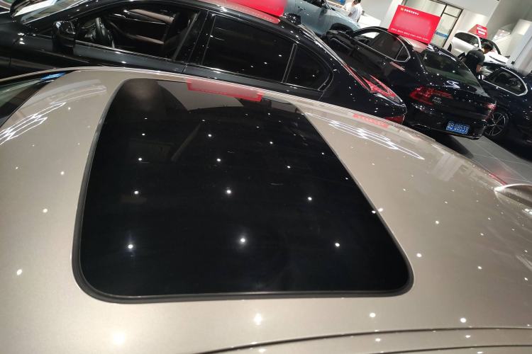 Used BMW 5 Series 2020 525Li Luxury Package
