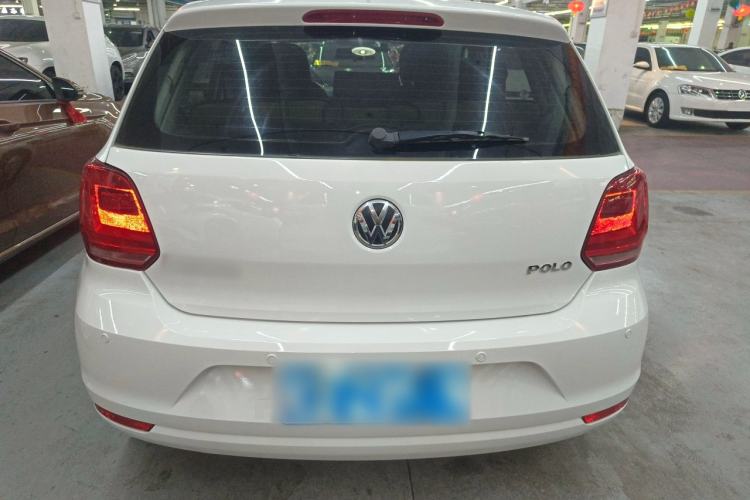 Used Volkswagen Polo 2016 1.4L Manual Fashion Model
