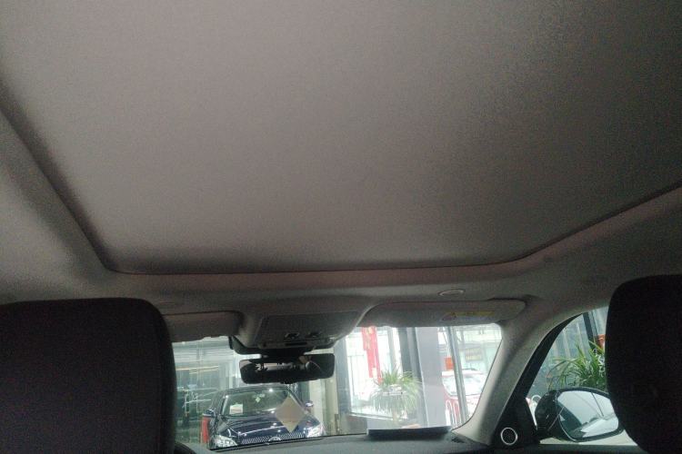 Used Land Rover Range Rover Evoque 2023 Aurora L 249 PS Collins Antique Bronze Special Edition
