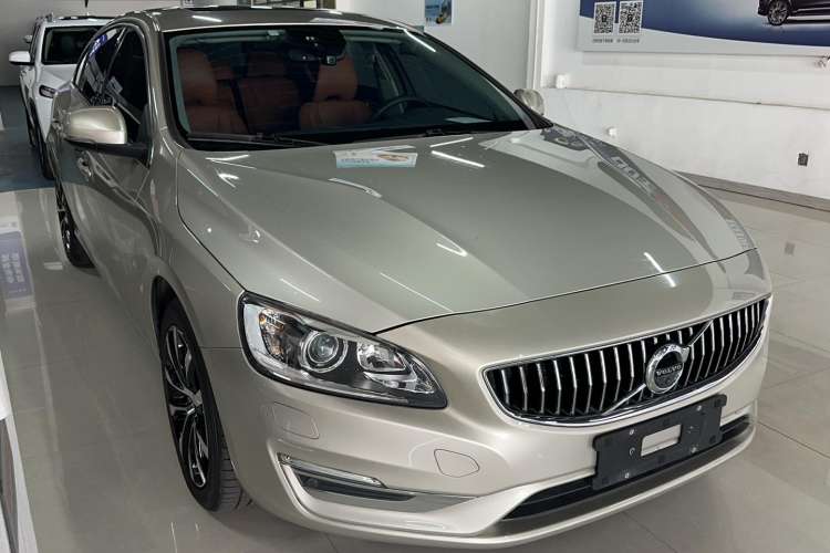 Used Volvo S60 2018 S60L T3 Smart Progress Edition
