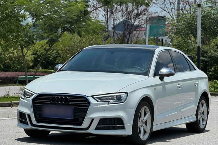 Used Audi A3 2018 30th Anniversary Edition Limousine 35 TFSI Fashion Model
