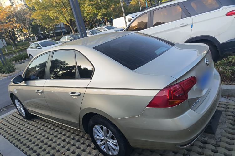 Used Volkswagen Bora 2017 1.6L Manual Fashion Model
