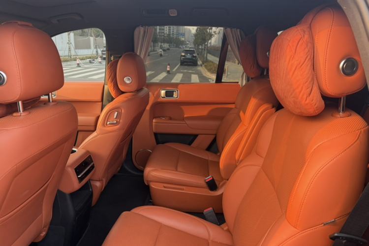 Used Li Auto L8 2023 Pro Model
