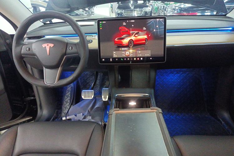 Used Tesla Model Y 2022 Rear-Wheel-Drive Version
