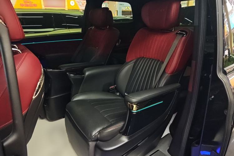 Used GAC Trumpchi M8 2023 Zongshi Series Dual-Motor Flagship Edition