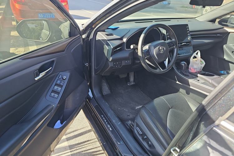 Used Toyota Avalon 2019 2.0L XLE Premium Edition China VI
