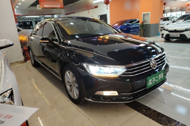 Used Volkswagen Magotan 2019 330TSI DSG Leading Edition China V Standard
